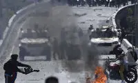 تظاهرات مخالفان نیکلاس مادورو در کاراکاس
