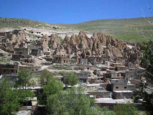 کندوان؛ شگفت‌انگیزترین روستای صخره‌ای جهان