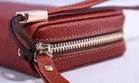 تصاویرِ یک کیف‌دستی عجیب با قیمت میلیاردی