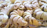 طرز تهیه شیرینی سیب و گردو