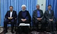 عکس یادگاری کودکانه با روحانی