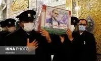 مراسم وداع با پیکر دانشمند ایرانی در حرم رضوی