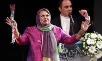 سیمین غانم در تهران برای بانوان می‌خواند