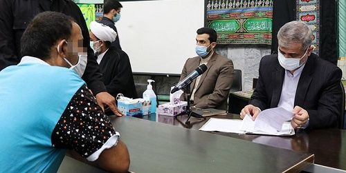 بازدید دادستان تهران از زندان رجایی شهر
