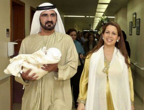 برگزاری اولین جلسه دادگاه حاکم دبی و همسرش