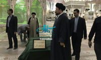 حضور سید حسن خمینی در حرم امام (ره)