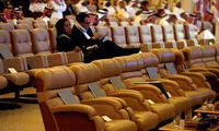 بن سلمان بدون سخنرانی اجلاس را ترک کرد