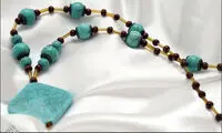 سنگ فیروزه سمبل ایران زمین