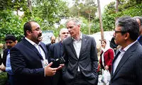 بازدید سفیر انگلیس از شیر ایرانی