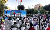 تماشای تئاتر در چهارراه ولیعصر