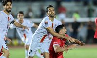 درخشان: پرسپولیس با روند فعلی از کورس قهرمانی جا می‌ماند