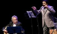 مردم به افتخار «ایران ای مرز پرگهر» ایستادند