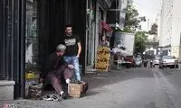 عکس؛ دست فروشی در پیاده روهای شهر