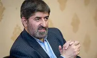 مطهری: رسانه آزاد از بروز فساد جلوگیری می‌کند