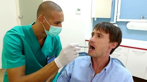 یک آهنگر حین دندانپزشکی در ریاض دستگیر شد