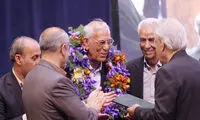 سرگذشت دراماتیک امپراطوران مدرسه‌سازی