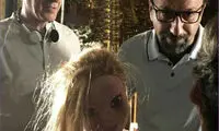 اصغر فرهادی در پشت صحنه فیلمش در اسپانیا