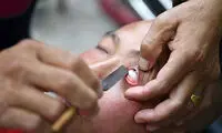 اقدام هولناک آرایشگر، «تراشیدن تخم چشم»