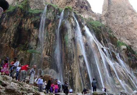 نماینده شیراز: تعطیل کردن آبشار مارگون اشتباه بود