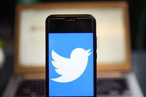 هکر‌های ۱۳۰ حساب کاربری توئیتر شناسایی شدند