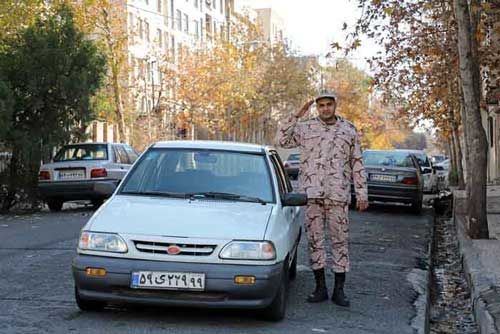 عجیب‌ترین اتفاق؛ سارق از سرباز شجاع شکایت کرد!