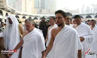 پادشاه اردن و پسرش در لباس احرام