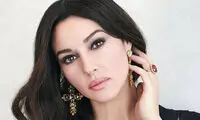 مونیکا بلوچی با جواهرات گران‌قیمتش