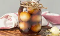طرز تهیه ترشی پیاز؛ خوشمزه‌ی پرخاصیت