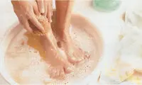 چگونه پا‌هایی زیبا و لطیف داشته باشیم؟