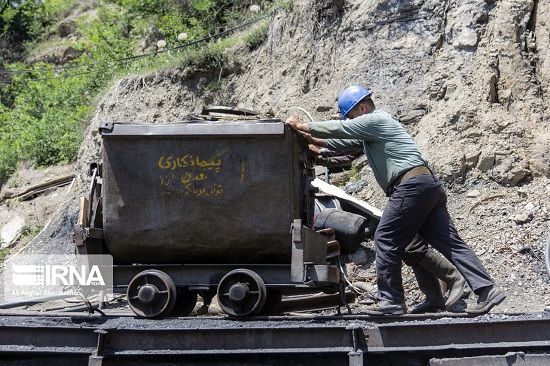 تصاویری از کارگران معدن به مناسبت روز کارگر