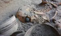 اسکلت‌های 3 هزار ساله یک مادر و فرزند