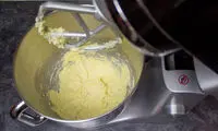 دستور تهیه کوکی لیمویی با چهار ماده اولیه
