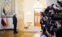 استقبال ظریف از موگرینی در تالار آیینه +عکس