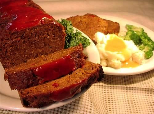 میتلف گوشت؛ غذایی قالبی به شکل کیک