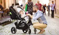 برای کودکم کالسکه بخرم یا نخرم؟