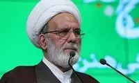 امام جمعه مشهد: مردم مشکلات را تحمل می‌کنند
