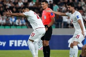 واکنش تیم ملی به جنجال VAR؛ این صحنه را ببینید و قضاوت کنید