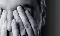 ۵ ترفند فوری برای مقابله با اضطراب در لحظه