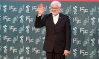 زبان بدن عارف در جشنواره فجر جلب‌توجه کرد