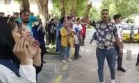 ترانه‌خوانی دختران استقلالی در اصفهان