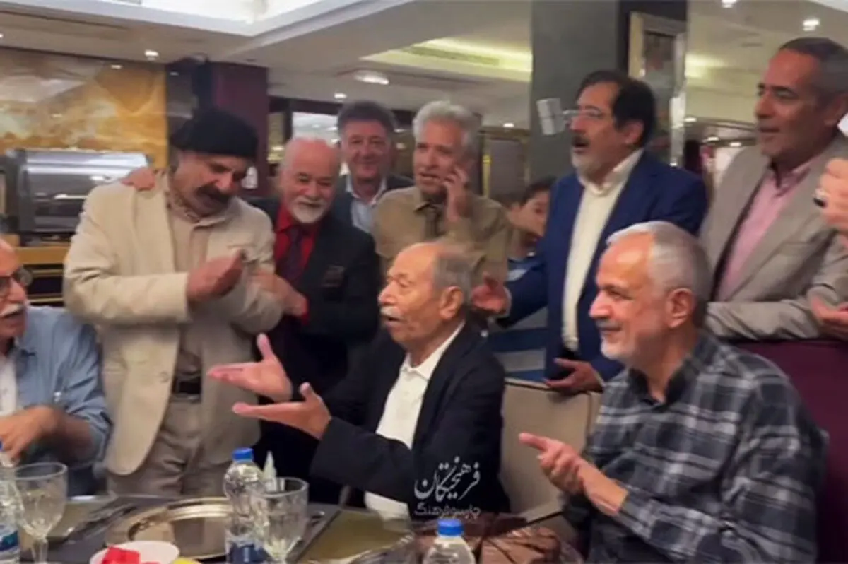 هم‌خوانی نوستالژیک علی نصیریان با «امشب شب مهتابه»