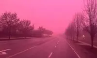 مه گرفتگی نادر به رنگ صورتی