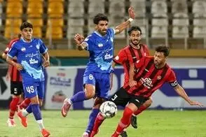 جنجال تبعیض بین استقلال و تراکتور بالا گرفت