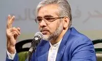 کارنامه پرابهام مردی که عاشق دیده شدن بود