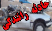 مازراتی در برخورد با درخت نصف شد