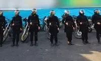 تصاویری از حضور زنان یگان‌ ویژه در مدرسه دخترانه