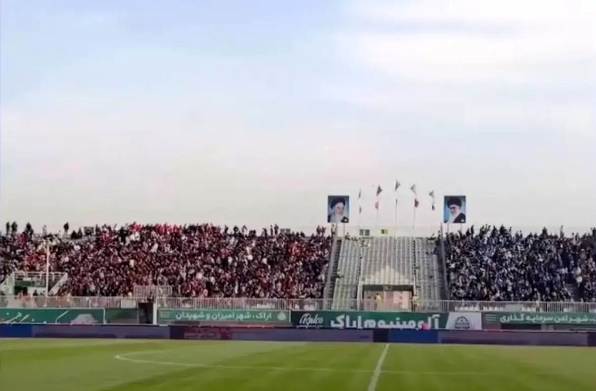 تصاویر بحث‌برانگیز از لحظات شروع دربی 106!