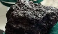 رونمایی از شهاب سنگ ۱۰۰ کیلوگرمی در برج آزادی!