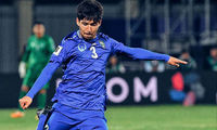 مدافع ازبکستانی به پرسپولیس پیشنهاد شد