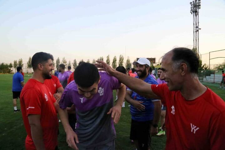 چک و لگد به مهاجم پرسپولیسی در تمرین